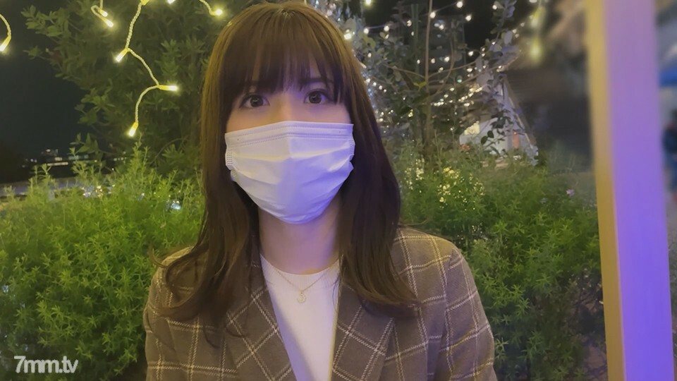 FC2-PPV-2995437 *数量有限* [Solo] Mekkawa女大学生☆超过偶像☆在带按摩浴缸的酒店里做爱，可以看到选美比赛的夜景☆中出x 2