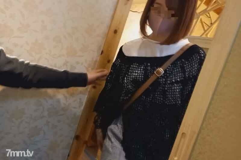 FC2-PPV-2998613 [个人]暗恋打电话到家的妻子。目瞪口呆的感觉，倒别人的汁液