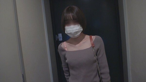 FC2-PPV-3104605 [个人拍摄] 开发中羞耻脸红的灰色身体，在普通学校与遥酱的第一个奇闻趣事