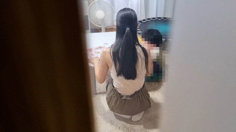 FC2-PPV-3108774 【个人】自称前凹版巨乳老婆，强行插入客厅。我被我的孩子发现了，...直到17号