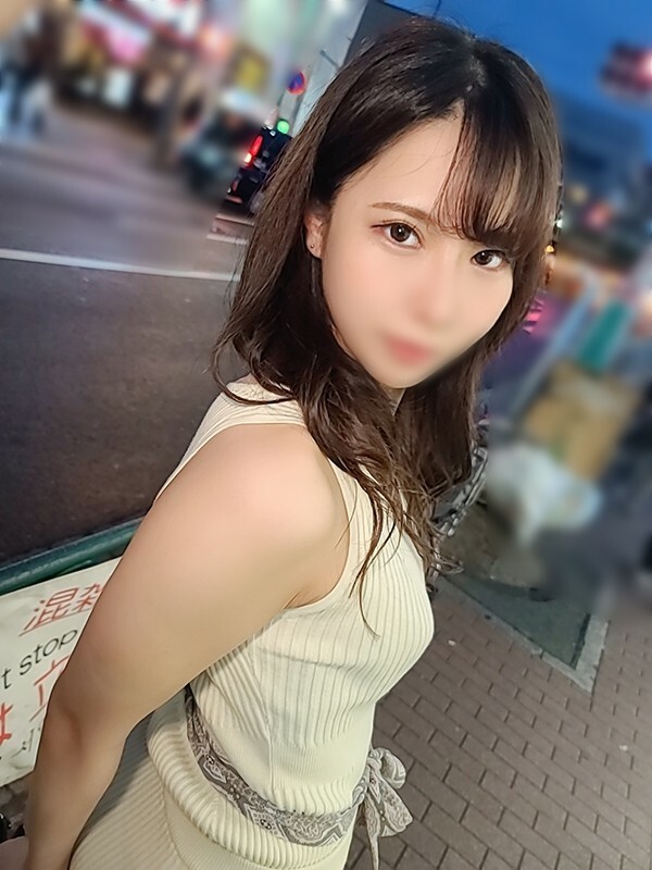 FC2-PPV-3118842 *数量有限*【翘臀四越】神风！最强的 Puri 屁股护士 Ai-chan 23 岁渴望被欺负 她的猫被 A De S 父亲的话弄湿了，Creampies &amp; Facials