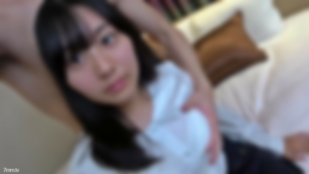 FC2-PPV-3133751 名牌私立女子学校的学生。压倒性的透明女学生一边感受到不道德感和罪恶感，一边瞬间爆发，连续大量射出阴道内精液。一个超级有价值的私人性爱视频，我多次要求拍摄。