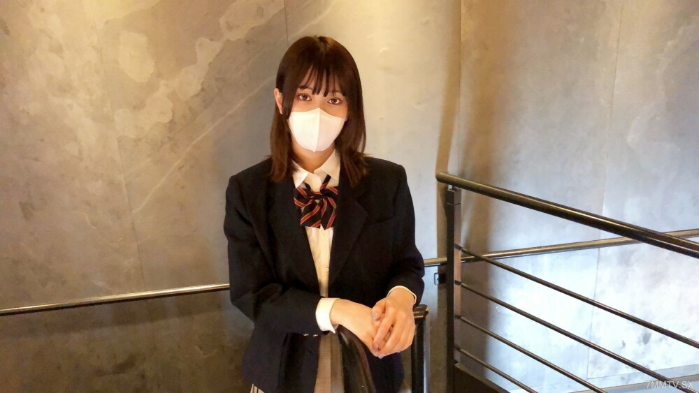 FC2-PPV-3166705 *半价至1/20！ [泄露] 完美无缺的20岁巨乳天使第2弹！ ！校服和女神转生一模一样。你为什么不加入我们的这个奇迹时刻！