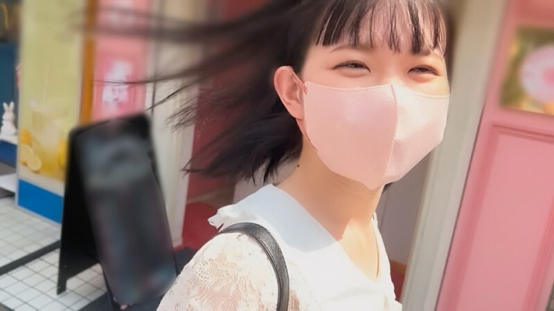 FC2-PPV-3175994 *首发限量*【纯情/清纯女友】E罩杯美巨乳娃娃脸少女18岁「看我们做爱！」