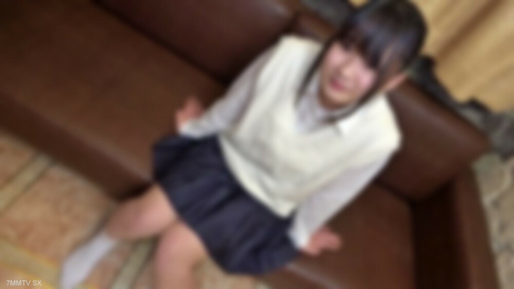 FC2-PPV-3253372 十岁离家出走的少女。普通毛猫超敏感``呜呜呜...！因阴道大量射精而离家出走的女人。