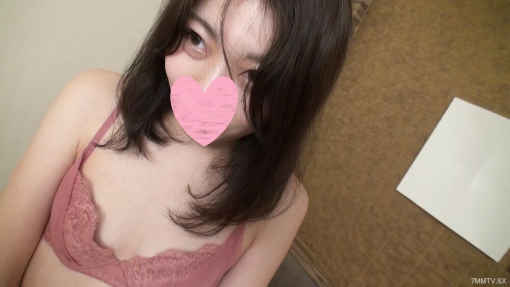 FC2-PPV-3298459 她是一个美丽的女人，但她是一个OL。很简单，里面有很多馅的超级优质的湿人！大量阴道精液被注入单一大公强行激活影影！