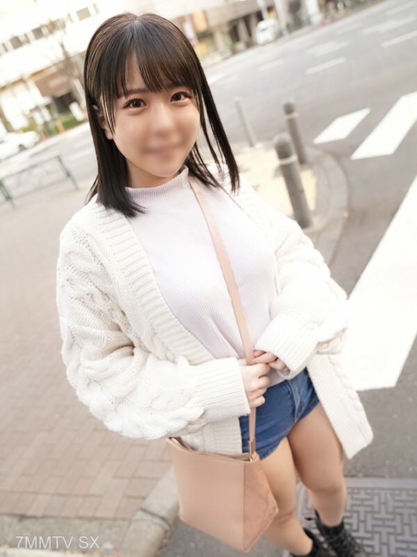 FC2-PPV-3467459 「童颜巨乳」女大学生小夏20岁