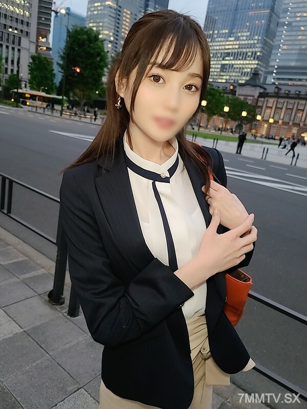 FC2-PPV-3752700 申请程序桃花完成了胖可爱的妻子和孩子24岁