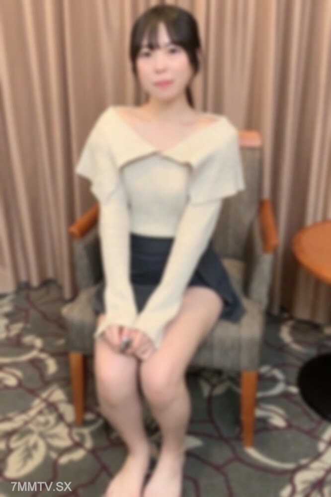 FC2-PPV-4018232 「快感～♥」19岁的情欲觉醒时刻到了！ ！第一次见面继续，第二次中出！ ！