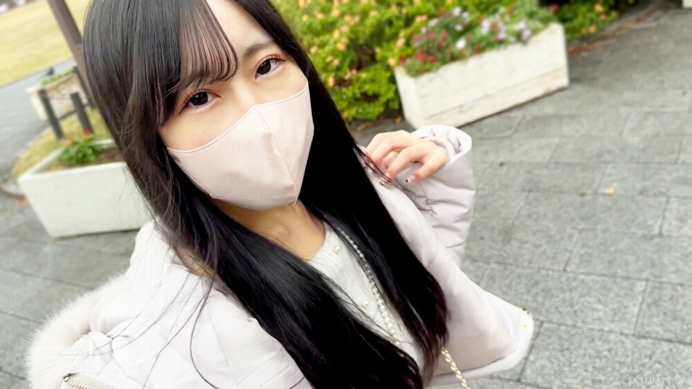 FC2-PPV-4075436 一个奇怪的故事，一个超级美丽可爱的女性朋友♡离开市中心后，我进入一家酒类商店，去一家酒类商店进行爱情和中出性爱，有多少人被拒绝♡在幕后，有是一个开放的交换场景FC2-PPV - 4075436