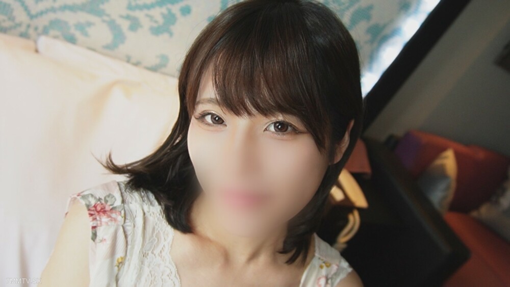FC2-PPV-4039522 里奈，29岁，美丽妻儿，中出量大，G罩杯精致，巨乳私处剃光。