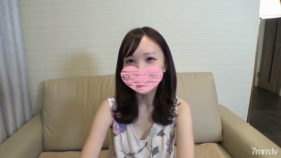 FC2-PPV-1907983 住在港区的盒装少女。无法忘记性的沮丧的身体。疼痛的阴部无法抑制......性欲被释放到一个拥有无与伦比的公鸡的专用射精玩具。