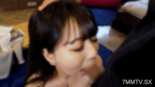 FC2-PPV-4205235 *数量有限！世界上最透明的年轻女子小优（20岁）与男人有过多次交往经历，接触过大量精液。