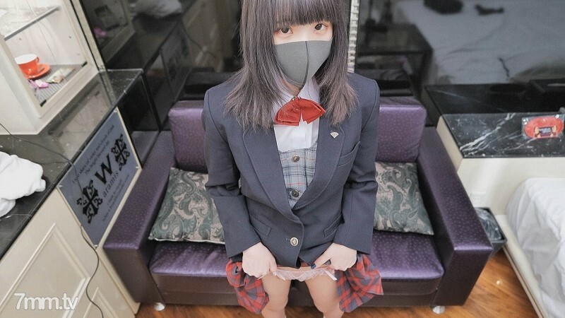 FC2-PPV-1911284 【个人拍摄】保奈美18岁制服play是尖叫的阴道射精乞讨女儿【山地拍摄】