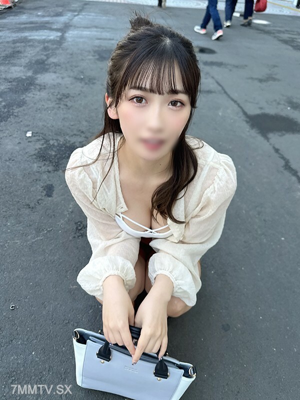 FC2-PPV-4380847 *数量有限*★3P/大量********倾向「不寻常」的大豆沙** Hana Hana 21岁