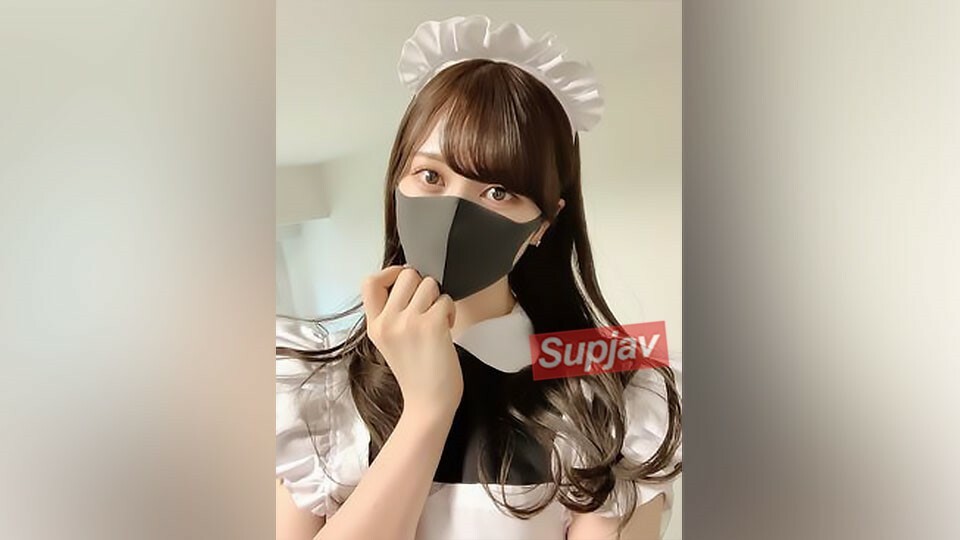 FC2-PPV-1936570 【限时促销】计划数量售完即止！麻衣的最新作品！穿著女仆装在摩天轮竟然连续中了两次中出！