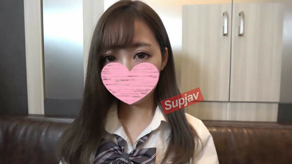 FC2-PPV-1424109 第一枪♥ 可以从木薯店换工作吗？ 149/40 ☆ 如果你用比木薯粉还大的小脸和湿漉漉的眼睛看著他们，所有男人都会爱上你，哈哈