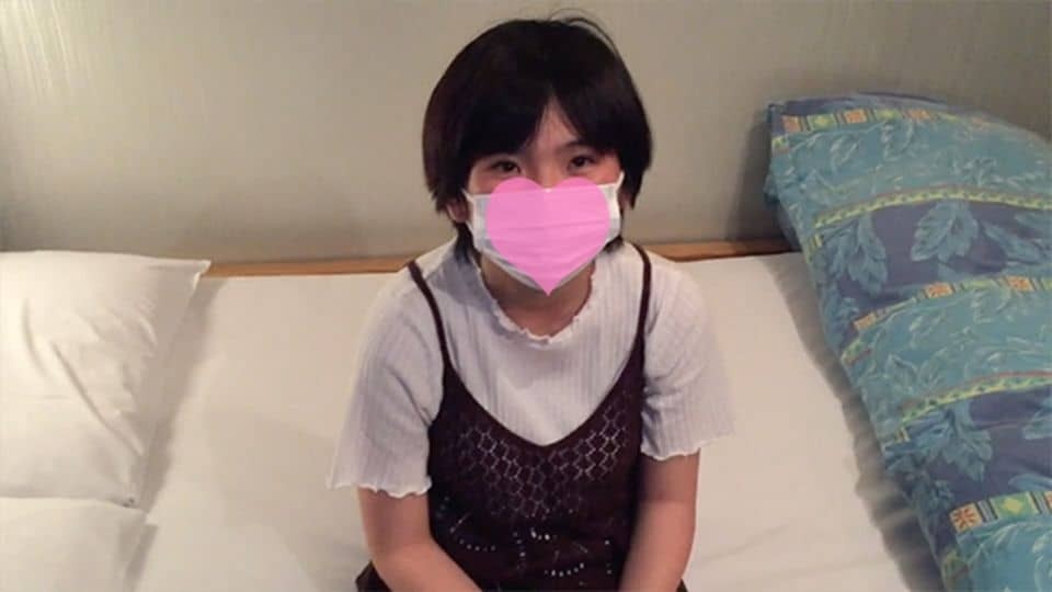 FC2-PPV-1123358 纳兹 18 岁，生。黑短发俱乐部女孩的脸部射液 [来自町田的绝对业余]