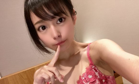 FC2-PPV-1579328 【今日截止】限时3天★终极美少女出炉！私自中出，全脸暴露，现实中不可能有这么调皮、开朗善良的女孩！ ！