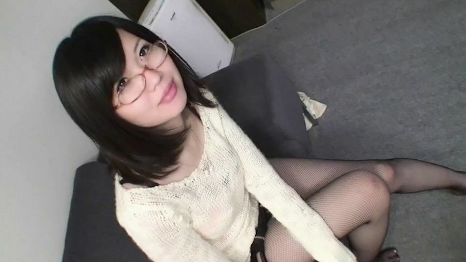FC2-PPV-1101931 身材苗条的大胸女孩？