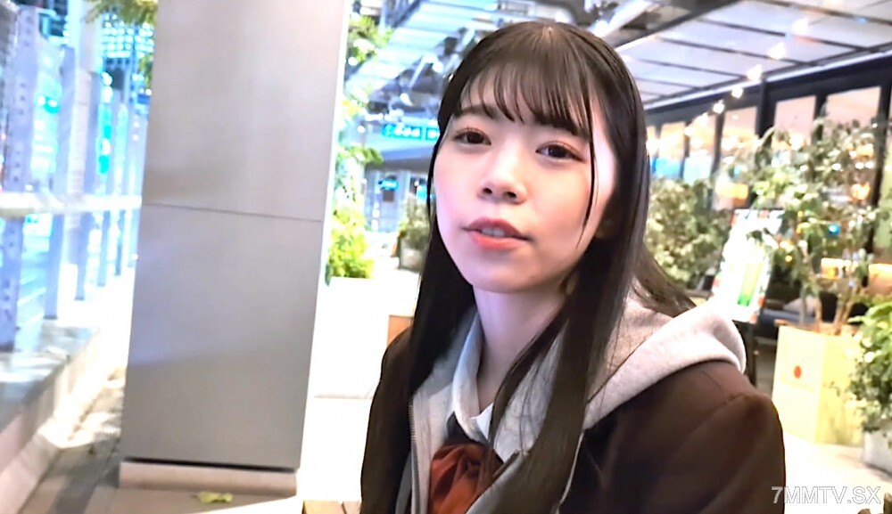 FC2-PPV-4629991 乳白色的润滑油是“史上最棒的粉红猫”，Kana-chan 将整晚插入她不断增长的男人的阴茎。