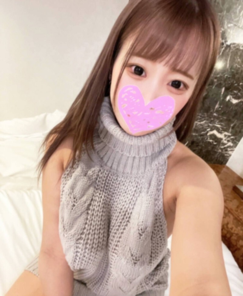 FC2-PPV-4670050 [无码] 支持被帅气老公劈腿后单身苦苦挣扎的H杯美女！你可能会认为她不会喜欢它，但她是如此的兴奋以至于她疯狂了，他将他的鸡巴深深地插入她的阴道进行激烈的性爱！ ！
