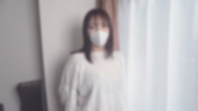 FC2-PPV-4696679 ♡ 半价至 6/8 [无码，完全业余] 介绍一位美丽又淘气的妻子，她热爱烹饪，她的爱好是做便当！男人一看到她性感丰满的身材，就彻底勃起了！生完小孩的小穴被巨屌插入，真实射精！