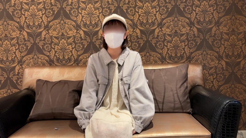 FC2-PPV-4700363 一段醉酒的POV视频，主角是一位美丽而成熟的老师。 「我做不到……！我做不到……！」她被迫达到高潮，阴道压力强大到让她想要一根鸡巴，结果意外射精，并不断中出。