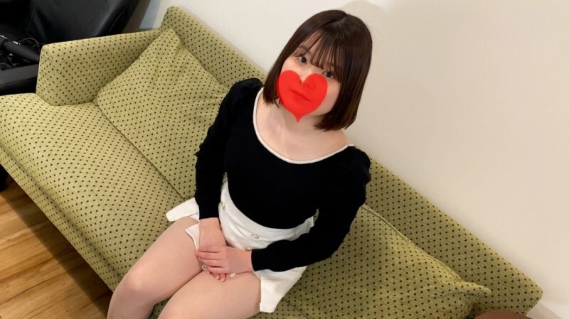 FC2-PPV-4713235 20岁志在成为偶像的职校生♡口交脸超可爱流淌著爱液♡