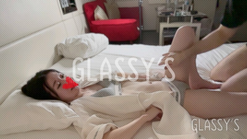FC2-PPV-4701919 #25 与可爱苗条的日本美女进行大量潮吹原始性爱│GLASSY'S
