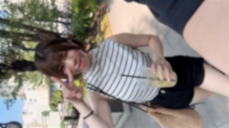 FC2-PPV-4755806 限时优惠！半价！ 【初次露面】身高146cm，身材纤细，声音可爱的娇小大学生。她对自己的第一次成人P-job感到紧张。她无法抑制自己对汗湿、沾满污渍的内裤的兴奋，最后在体内射精，留下了一段黑暗的回忆。
