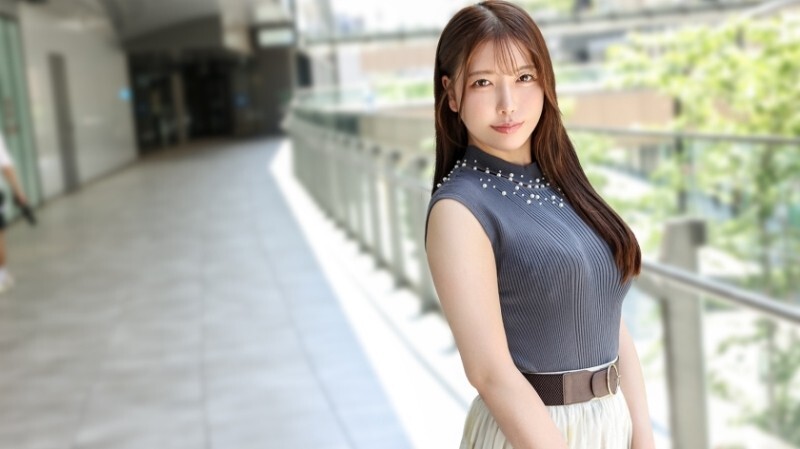 SIRO-5576 「这是她NTR癖好的延伸，竟然出现在AV里……？！一位30岁没有孩子的女教师妻子向全世界展示了她完整的性爱画面……！！老男人舔舐她浓密的阴毛！！她喜欢自己的阴蒂……」 MGS Video <Prestige Group> 成人视频流媒体网站