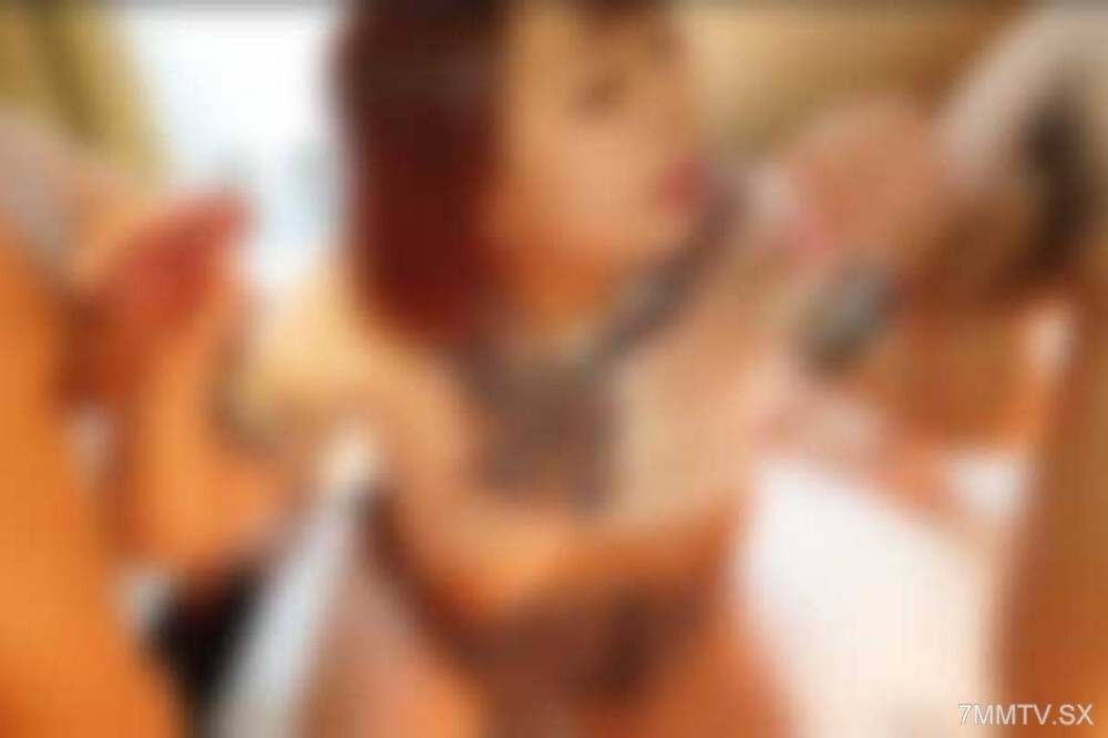 FC2-PPV-4754430 【3p/群交】令和最新消息！ ③21岁H级水果实！ 3p巨乳，感受一下！ ③