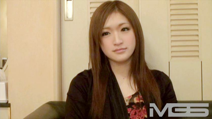 SIRO-1057 业余个人摄影和发文。 135