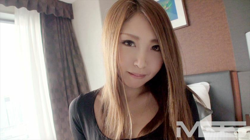 SIRO-1318 业余个人摄影和发文。第285章