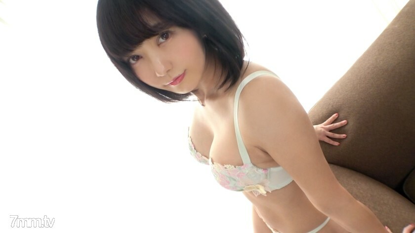 SIRO-4347 [第一枪] [整洁的妻子不忠暨] [女士的美丽乳房] 一个整洁干净的女人在她结婚13年有孩子的第一次不忠性行为。时隔许久第一次被老公以外的肉棒戳穿，一脸喜色的变态老婆.. 网上AV应用→AV体验拍摄1437