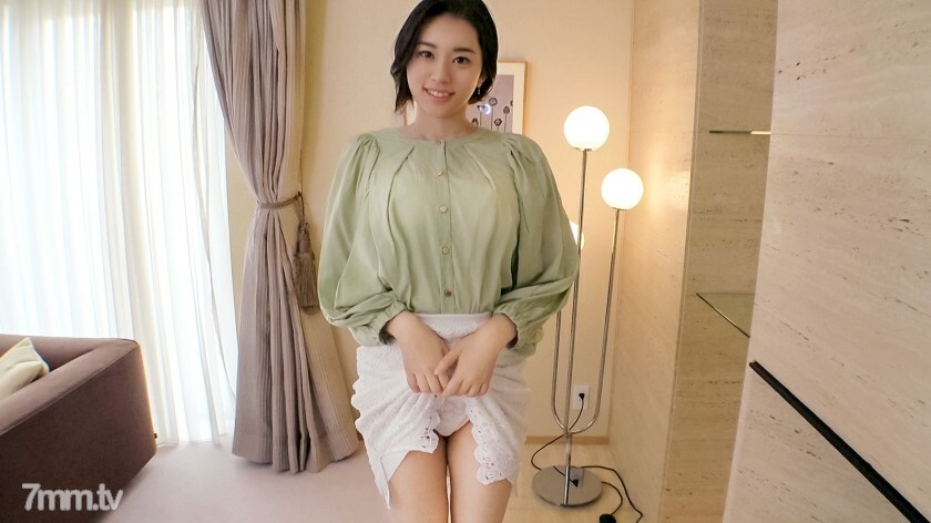SIRO-4483 【第一枪】【不道德的醇厚】【口交】高挑苗条美女老婆的苦情爆发。我正在吮吸另一根棒子，被在阴道里挖了很长时间的感觉困扰我记不清了.. 应用业余，第一次 AV 拍摄 220
