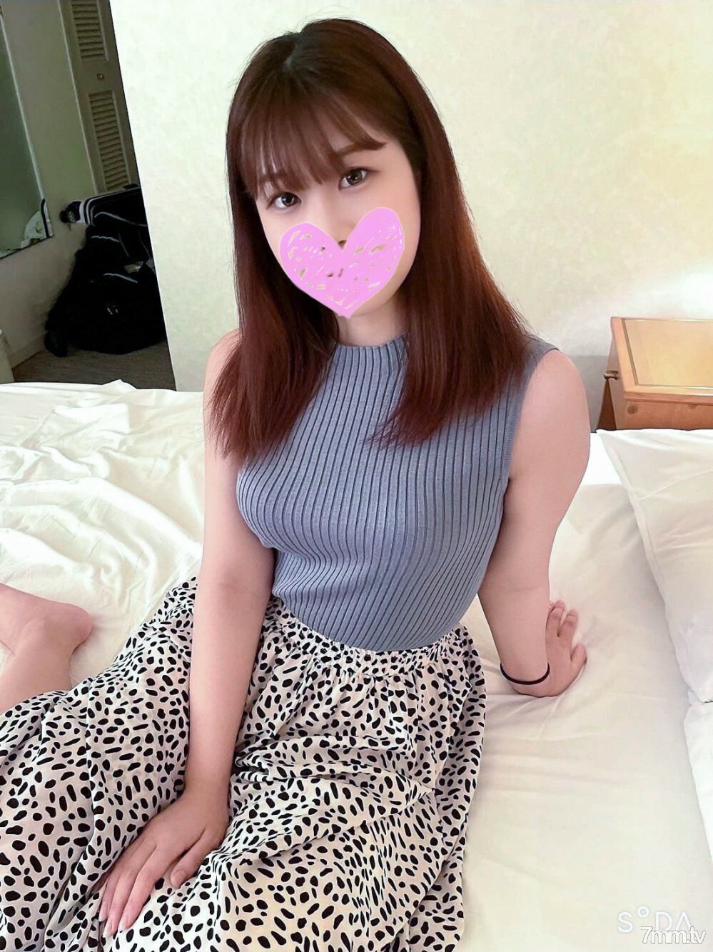 FC2-PPV-2314982 [未经审查] Ka ●面包非常相似!!女安娜系统，美丽的牙科助理Lena-chan与生阴道射精发生性关系!!牙科助理：Rina-chan（19岁）