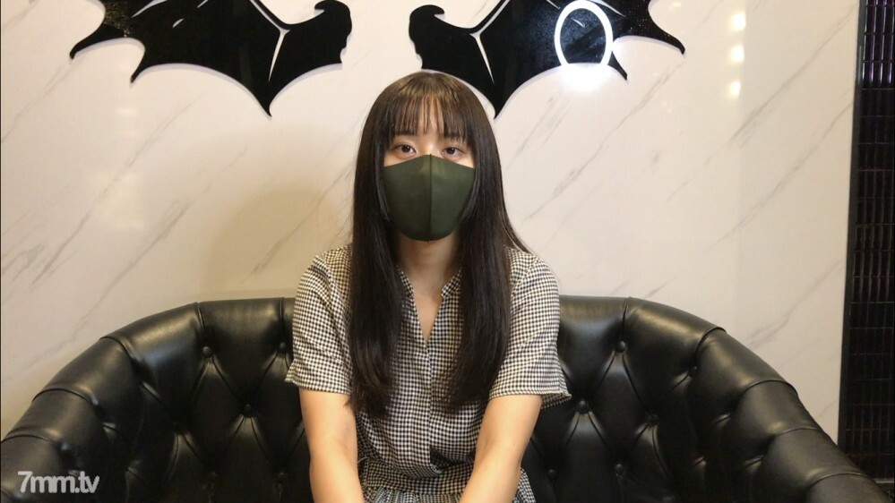 FC2-PPV-2360405 史莱姆奶医务室25岁。从严肃的外表散发出的闷热感 ●当你展示Po时，你的本性开始出现，，，→暨。